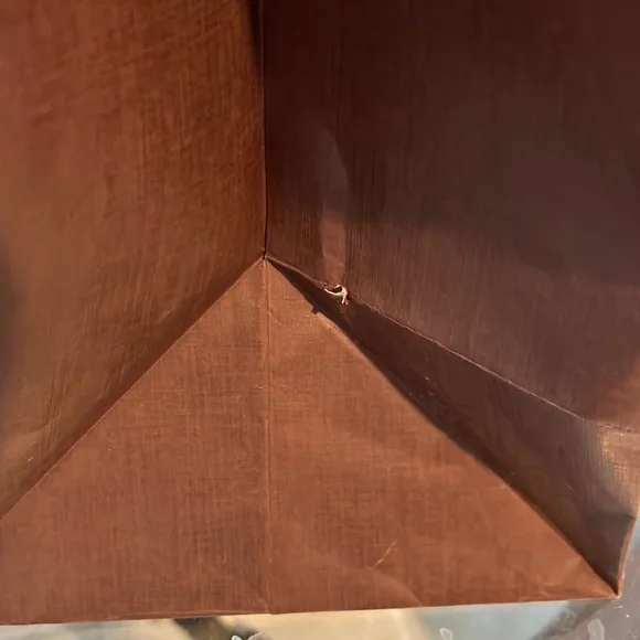 Authentic Louis Vuitton Paper bag - Picture 8 of 10